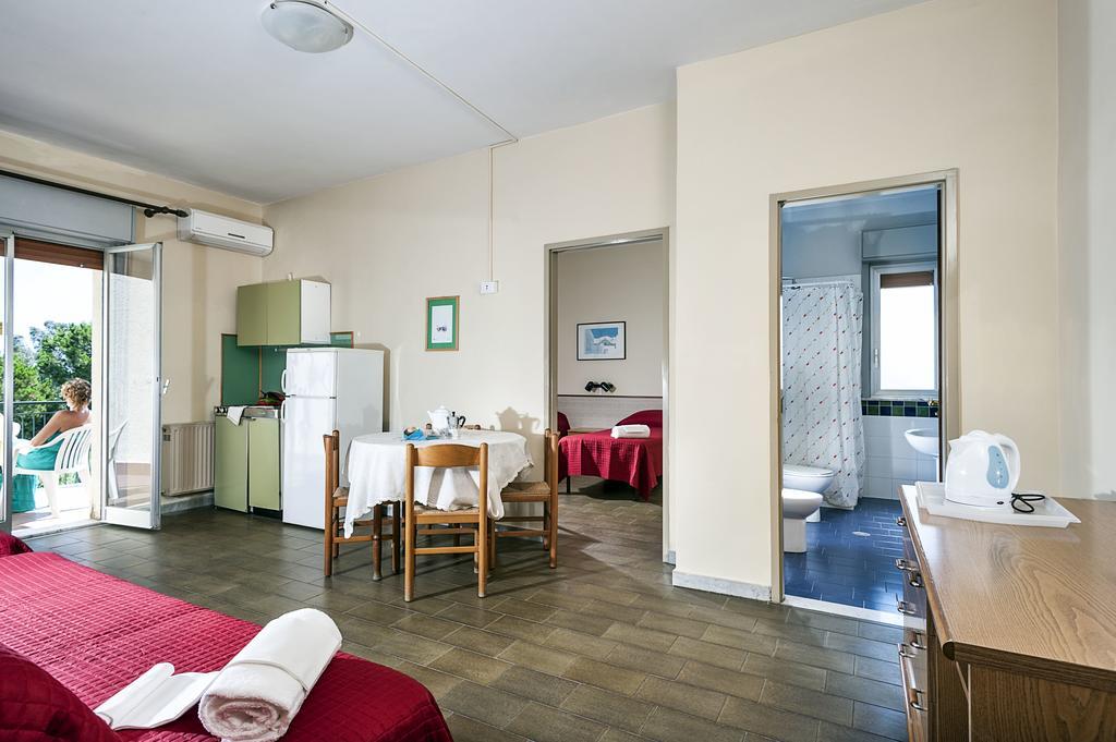Villa Collina 지아르디니낙소스 외부 사진