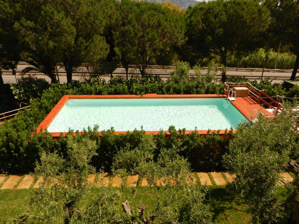 Villa Collina 지아르디니낙소스 외부 사진